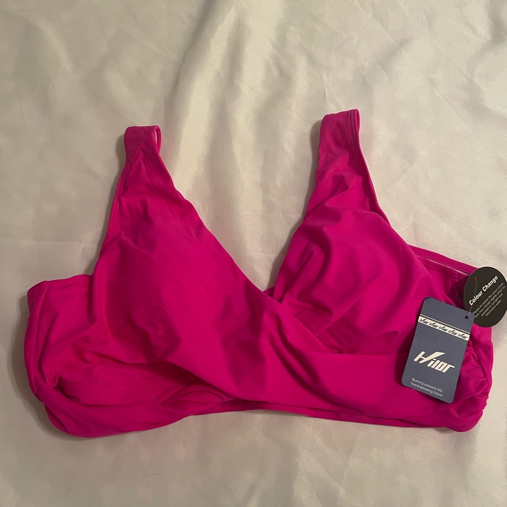 Hilor Women's Hot Pink Swimsuit Top, Removable Pads, Tie-Back, NWT,‎ Size 18
